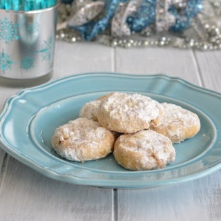 crescent cookies