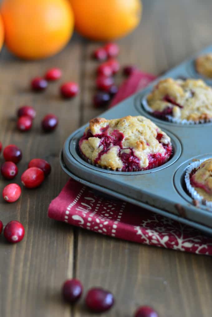 Cranberry orange muffin made with fresh cranberries and orange zest are perfect for you holiday breakfast or brunch.