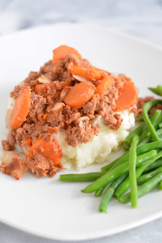Beef with Carrot Casserole: 4 Ingredients and costs under $3 per serving. Rich in iron, vitamin A and C.